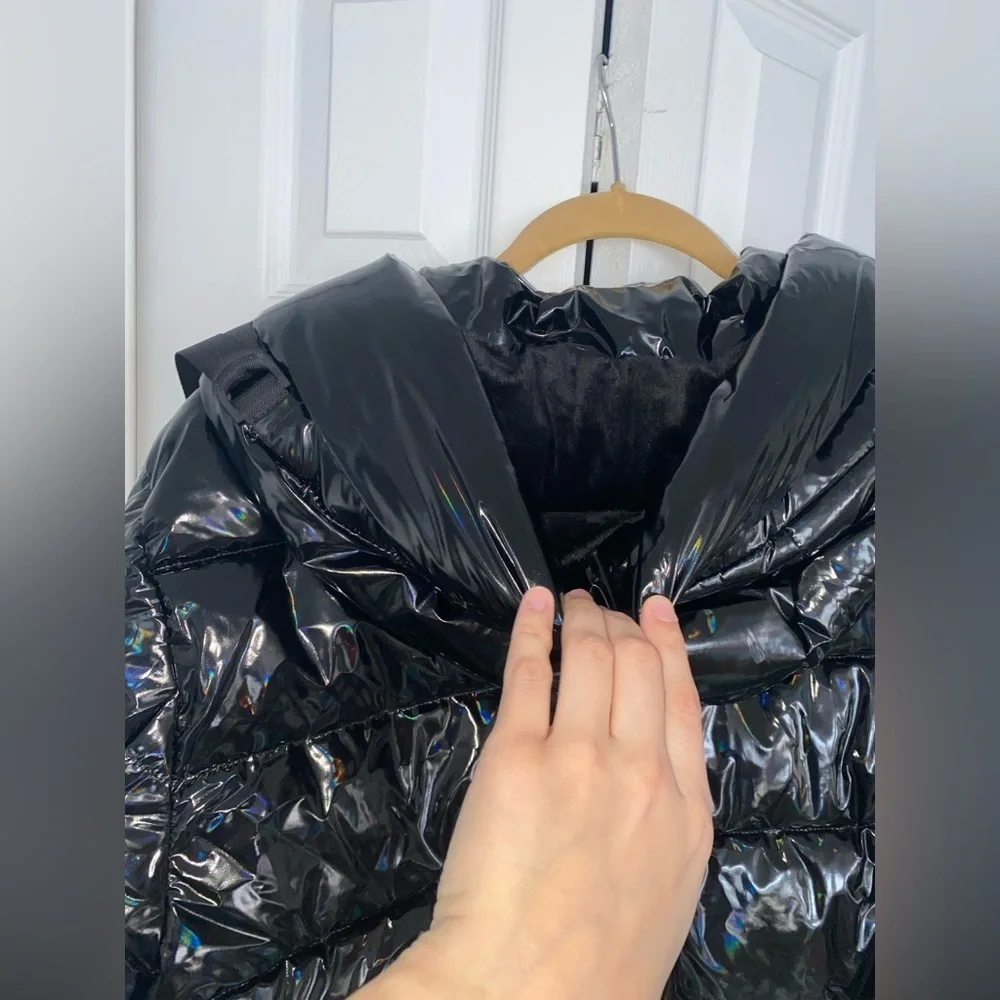 $320 DKNY Women's Water Resistant Patent Leather Glossy Puffer Jacket Black L